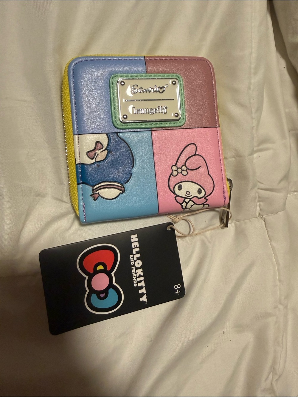 Hello Kitty loungefly hardtag  Patch Zip Wallet - Pink Blue
